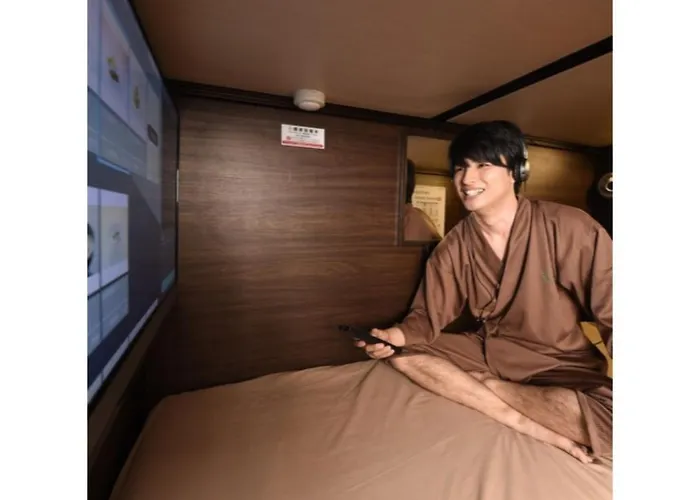 Capsule Hotel Anshin Oyado Kyoto Shijo Karasuma / Vacation Stay 79126